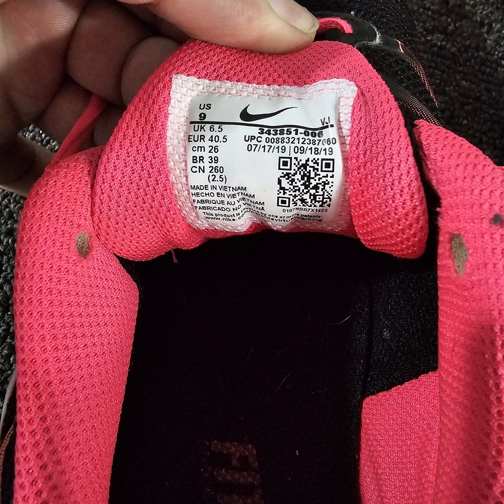 Nike Air Max Torch 4 Womens Running Shoes Size 9 Black Pink Athletic Sneaker - Picture 7 of 10